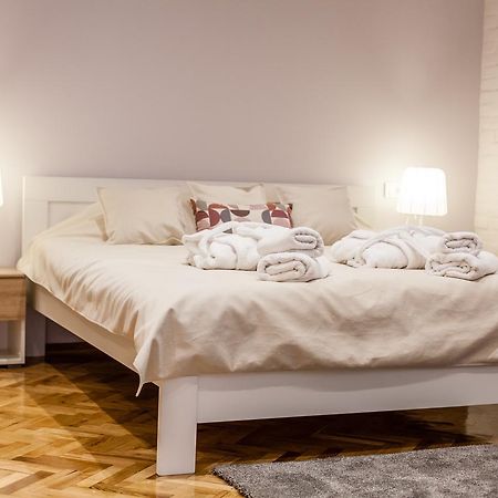 Apartmani Studio Zrenjanin Zewnętrze zdjęcie