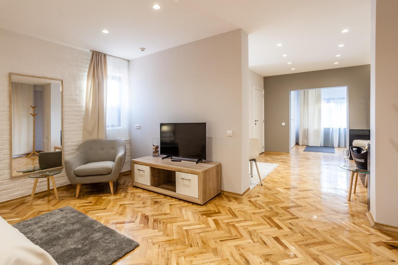 Apartmani Studio Zrenjanin Zewnętrze zdjęcie