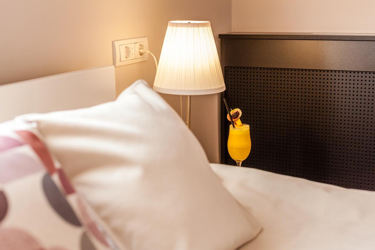 Apartmani Studio Zrenjanin Zewnętrze zdjęcie
