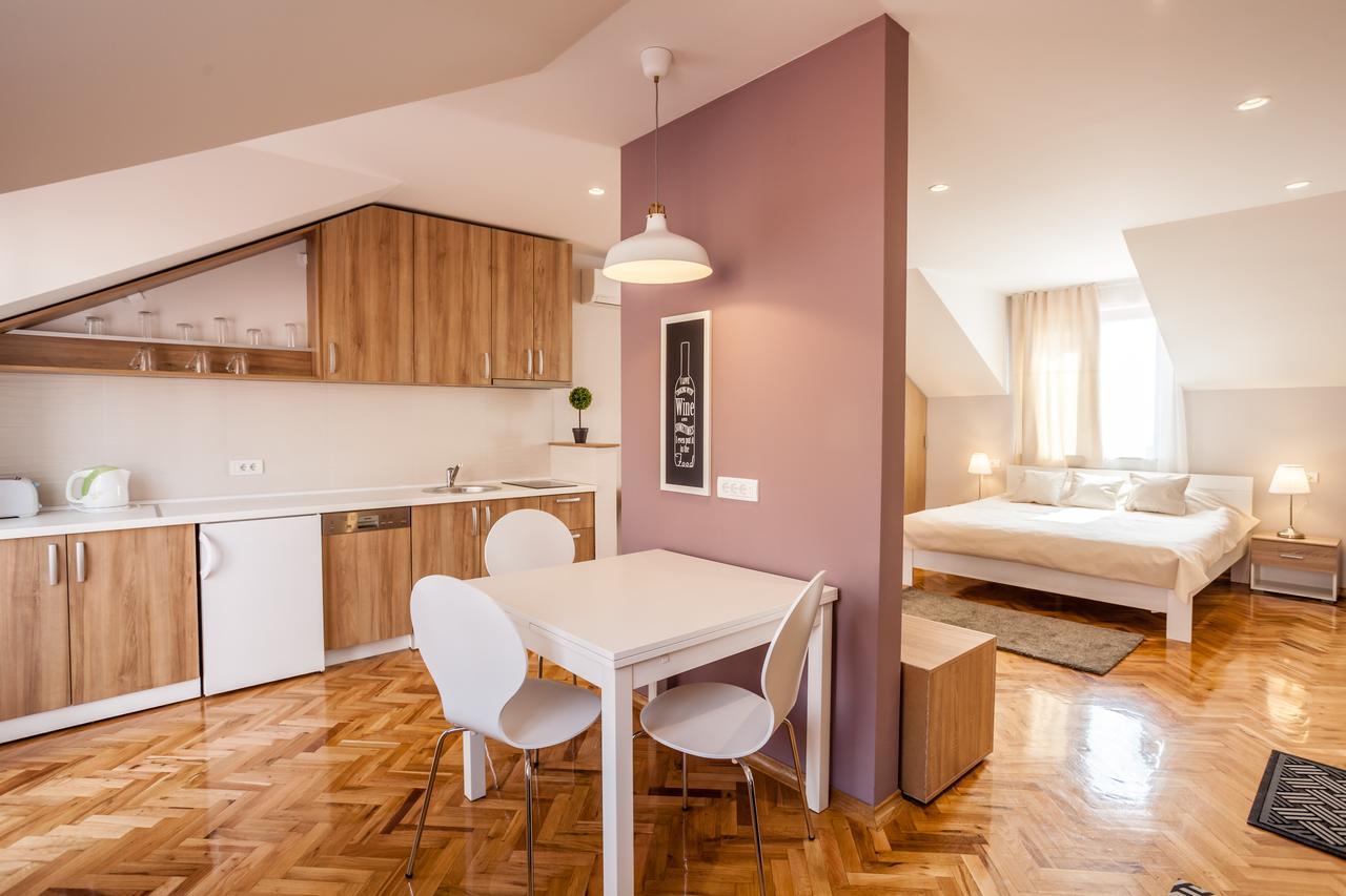Apartmani Studio Zrenjanin Zewnętrze zdjęcie